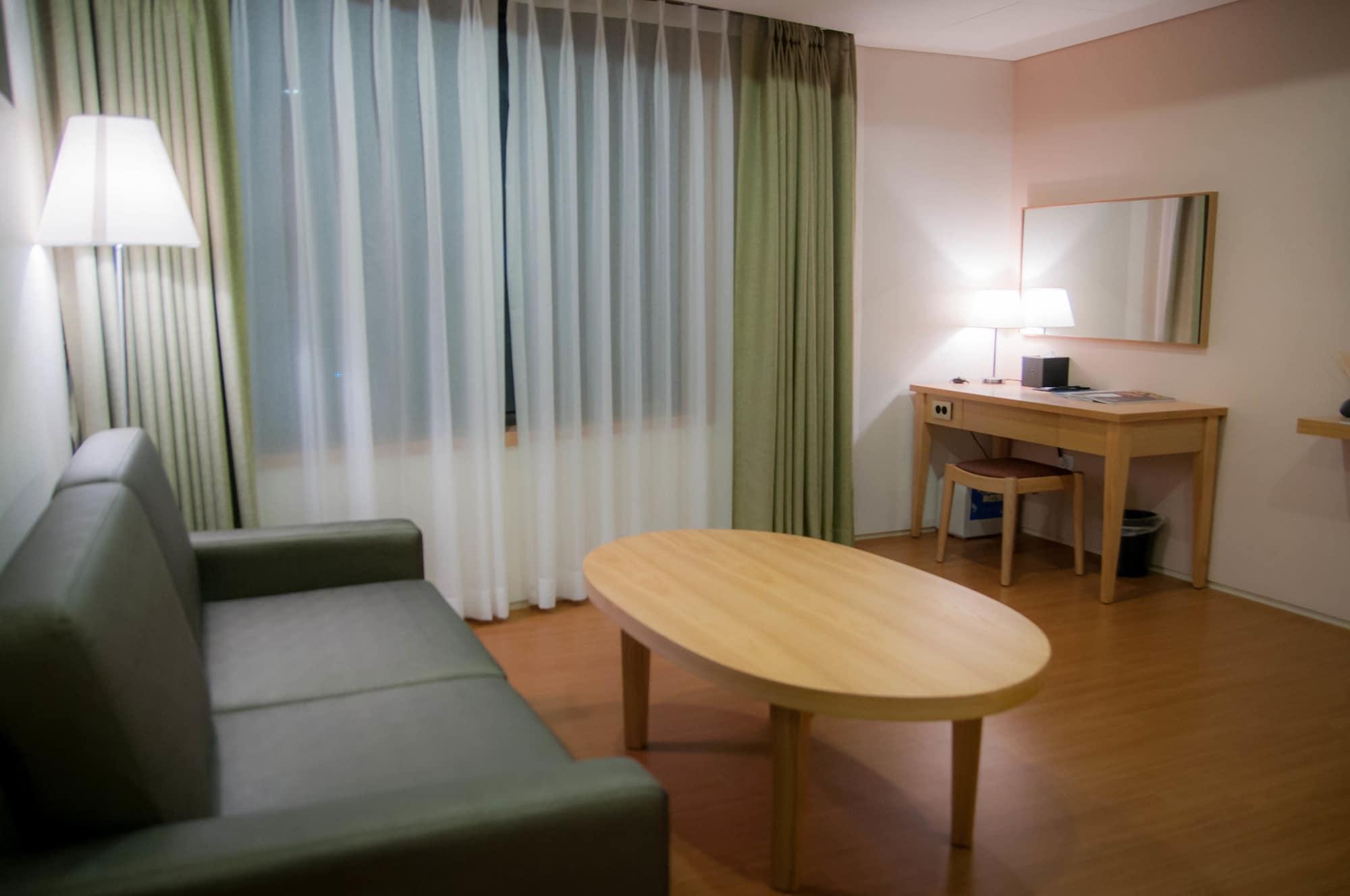 Benikea Jungmun Hotel Seogwipo Eksteriør bilde