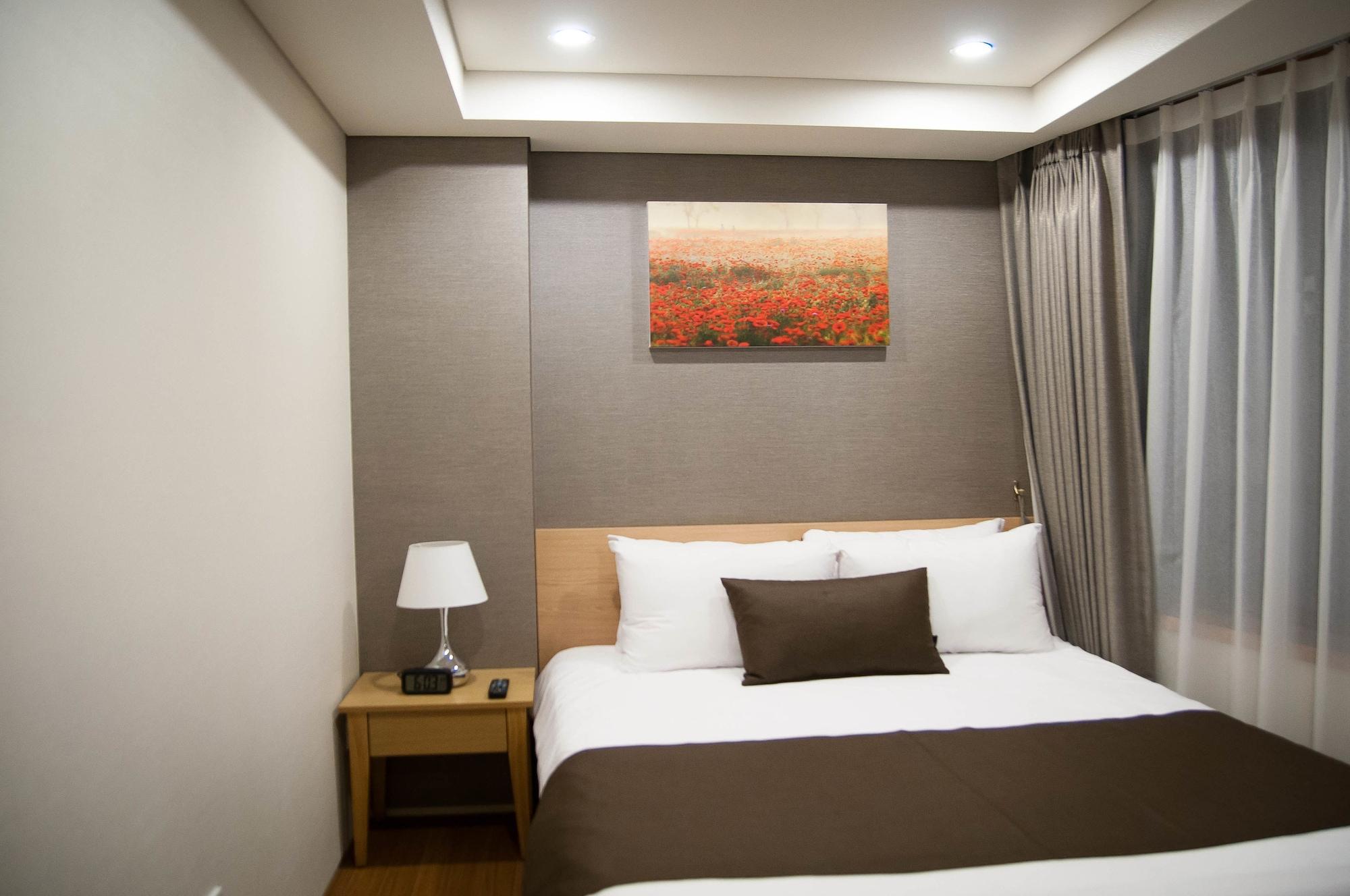 Benikea Jungmun Hotel Seogwipo Eksteriør bilde